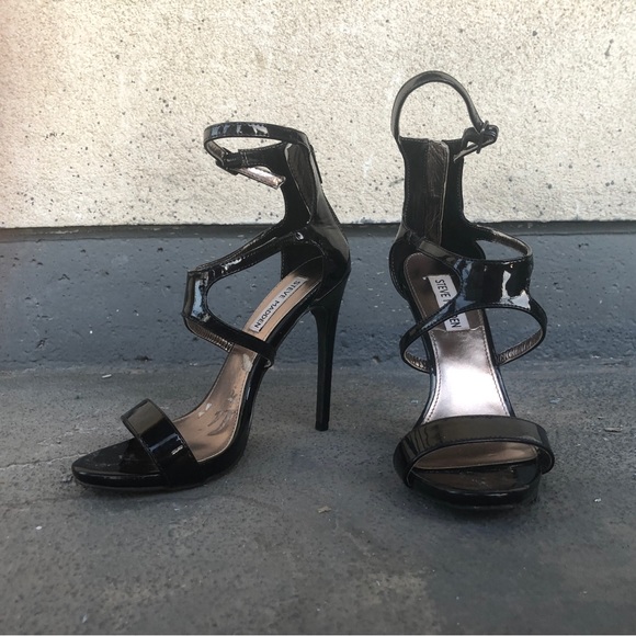 STEVE MADDEN Black High Heels - Picture 14 of 16